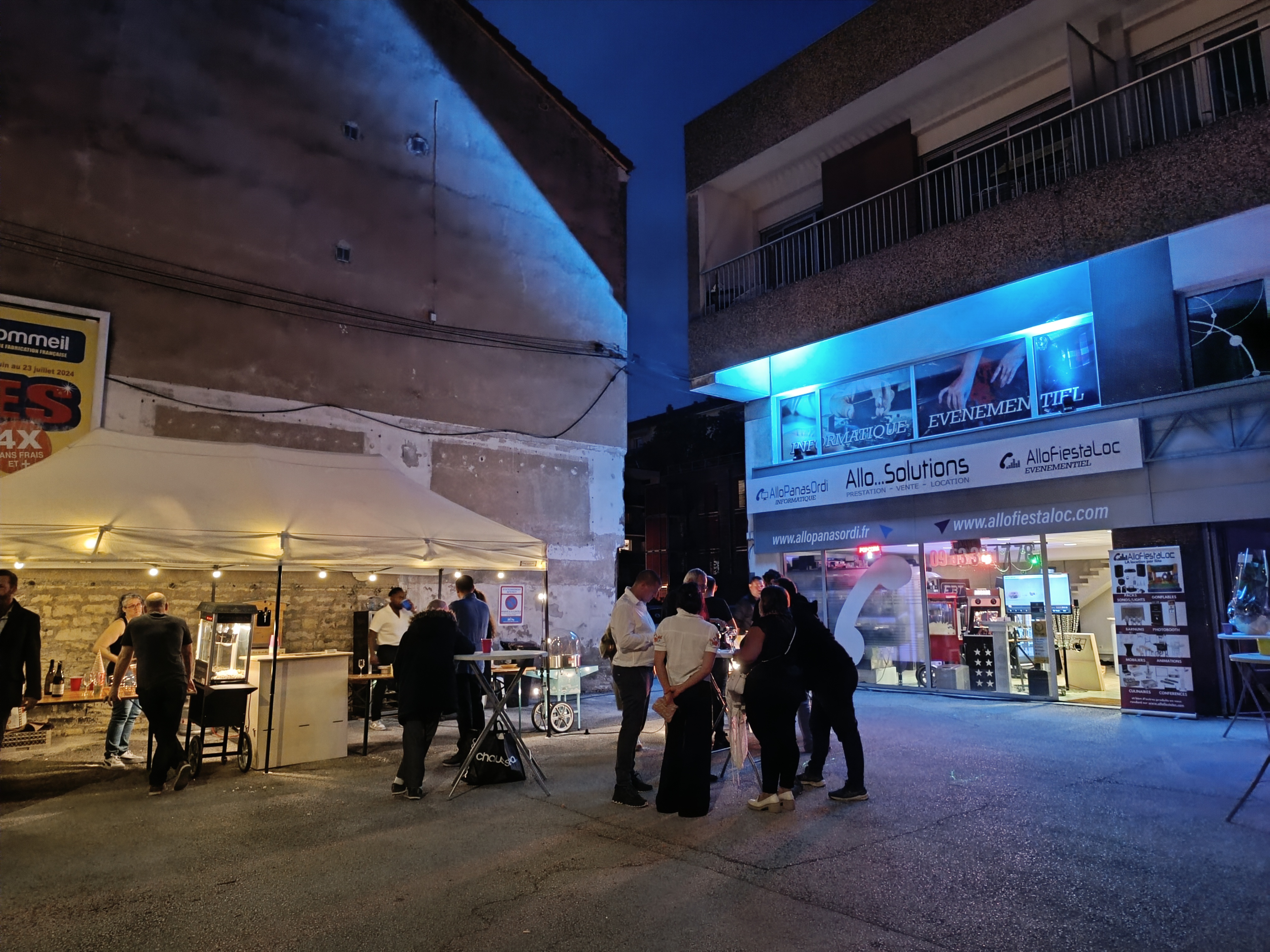 Éclairage LED, lasers et effets lumière pour vos soirées et mariages - Catalogue AlloFiestaLoc
